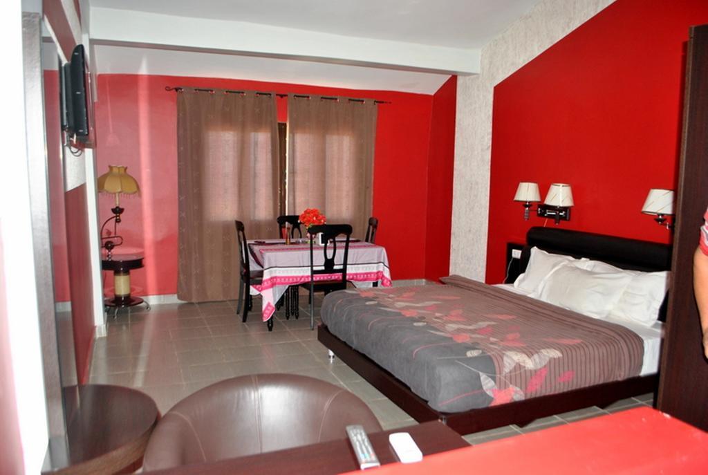 Hotel Magic Land Dakar Exterior photo